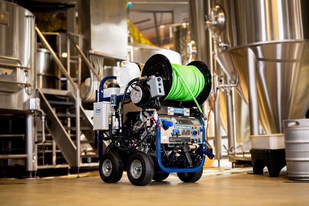 Brute propane cart jetter working indoors in a brewery